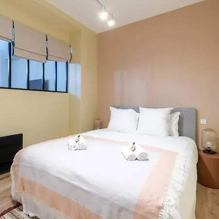 Apartment Nouveau - Designer - 6p *